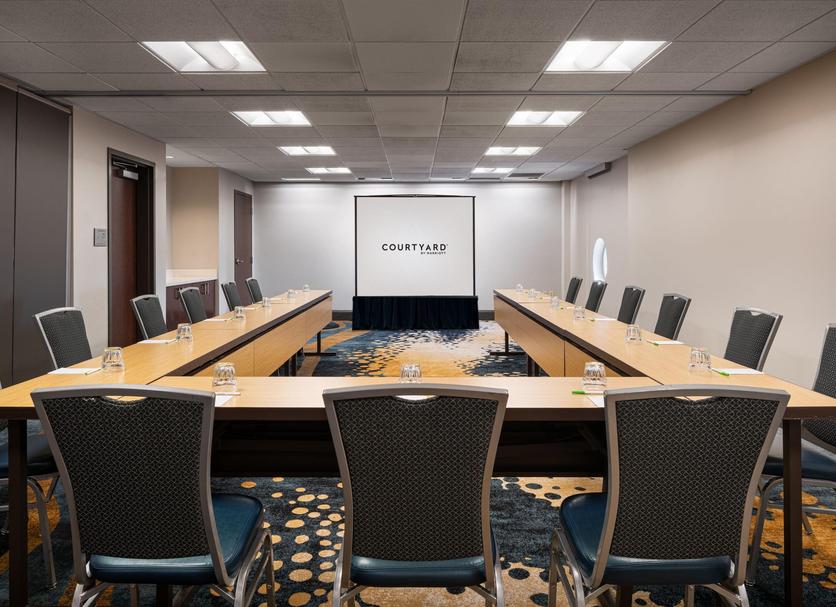 Ruang konferensi Foto
