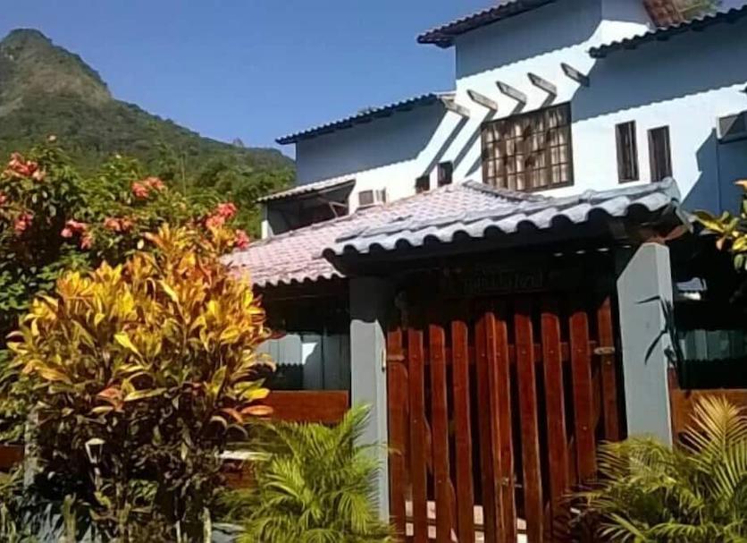 Pemandangan luar Foto