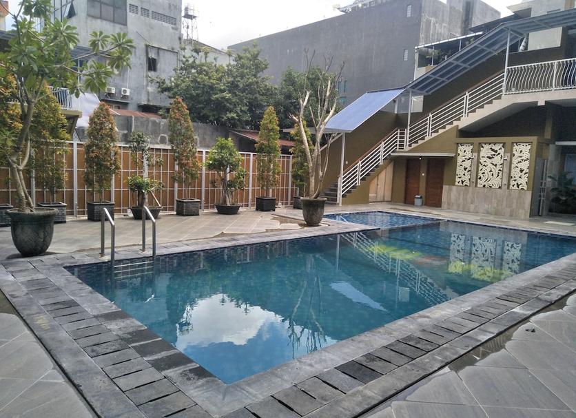 Kolam Foto