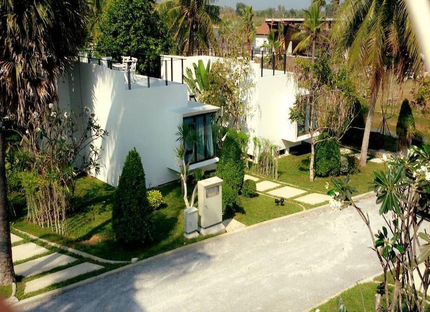 Pemandangan luar Foto