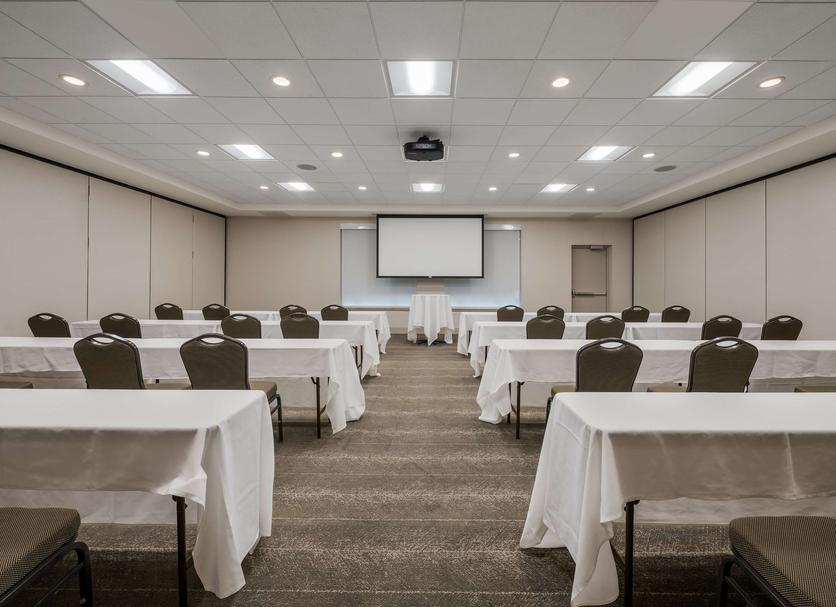 Ruang konferensi Foto