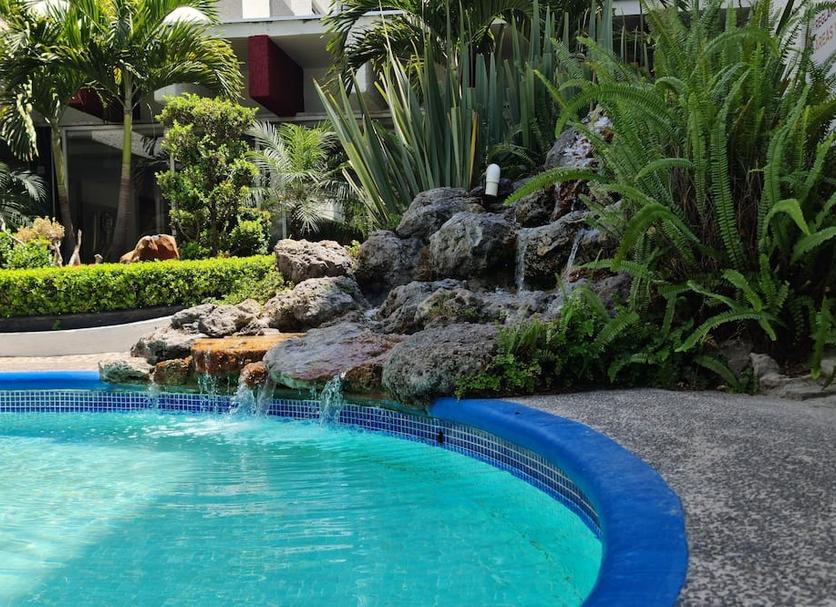 Kolam Foto