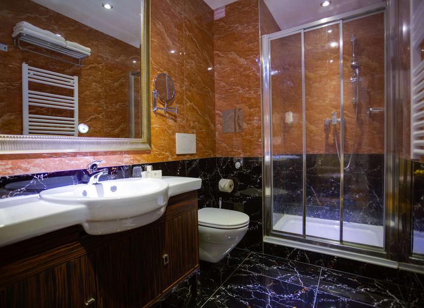 Kamar Mandi Foto