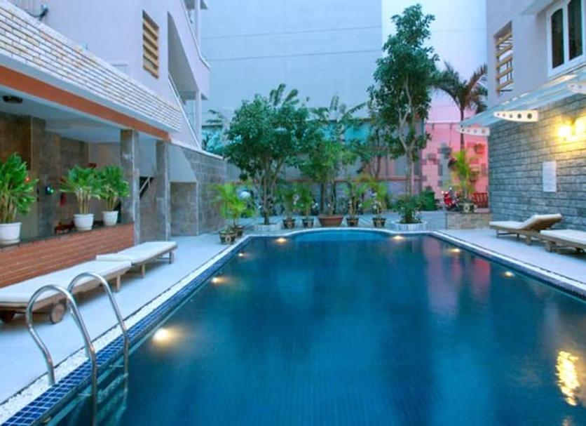 Kolam Foto