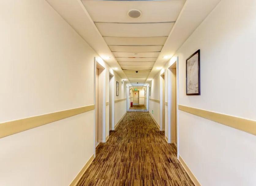 Lorong Foto