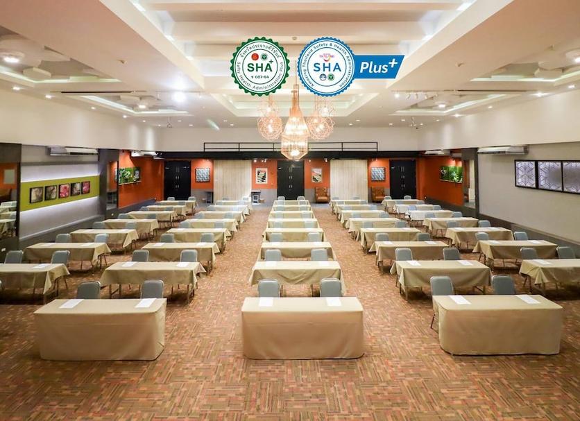 Ruang konferensi Foto