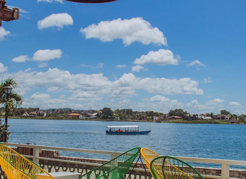 Pemandangan luar Foto