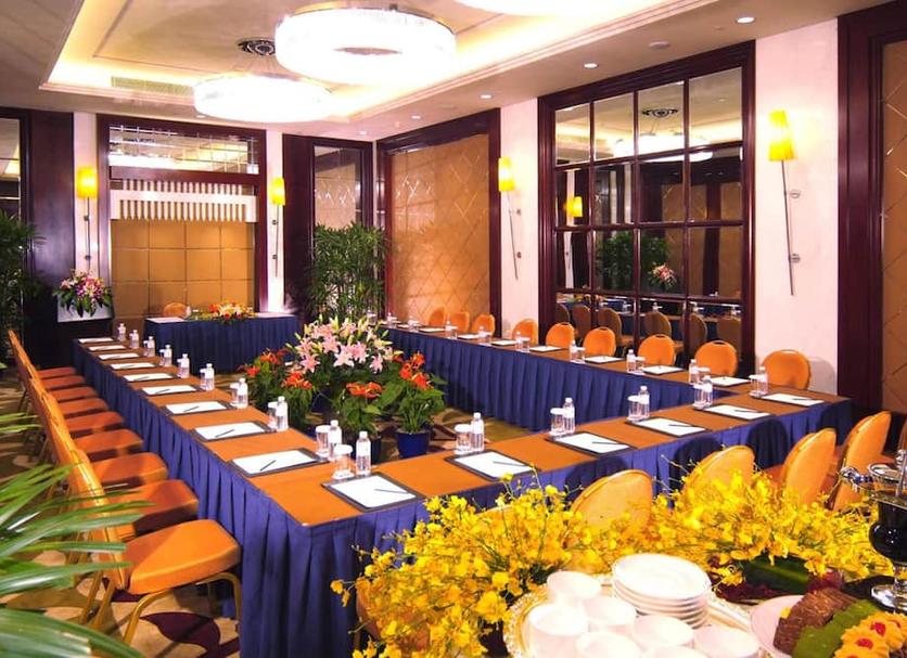 Ruang konferensi Foto