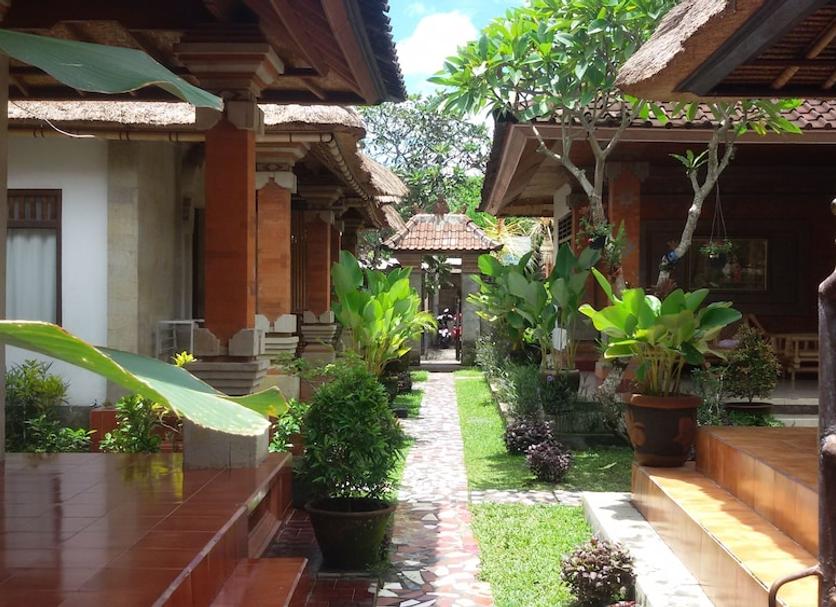 Pemandangan luar Foto