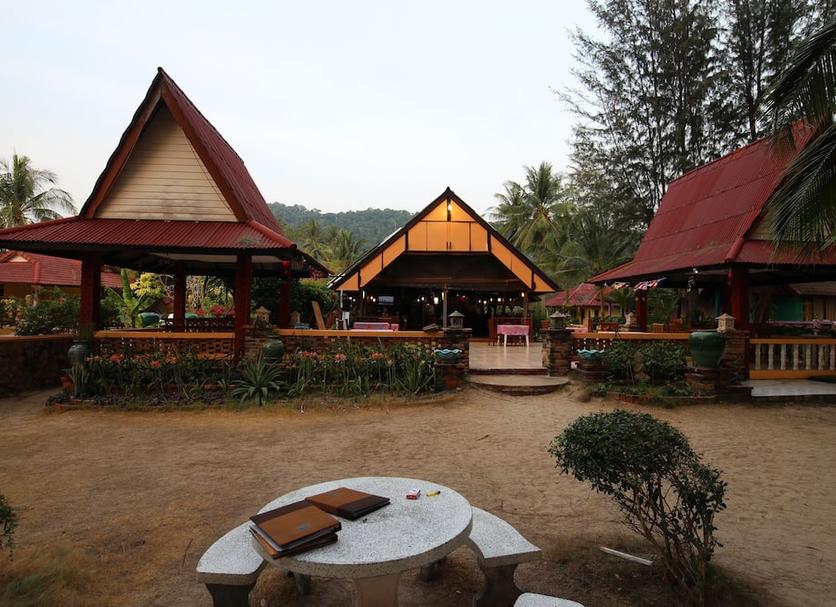Pemandangan luar Foto