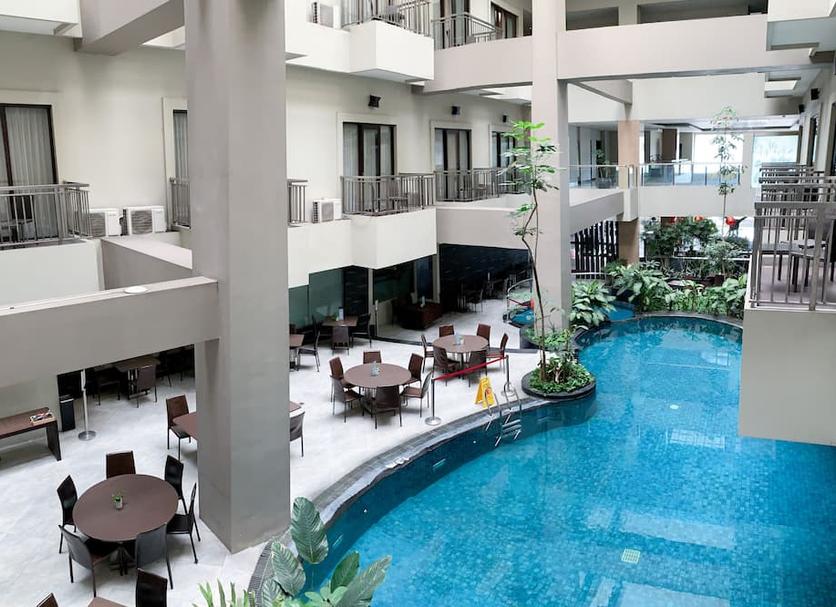 Kolam Foto