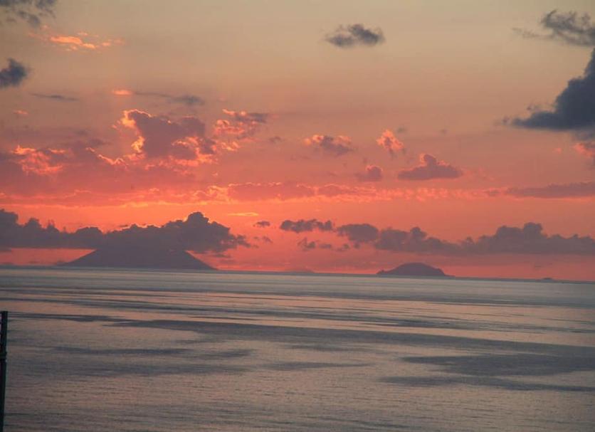 Pemandangan luar Foto