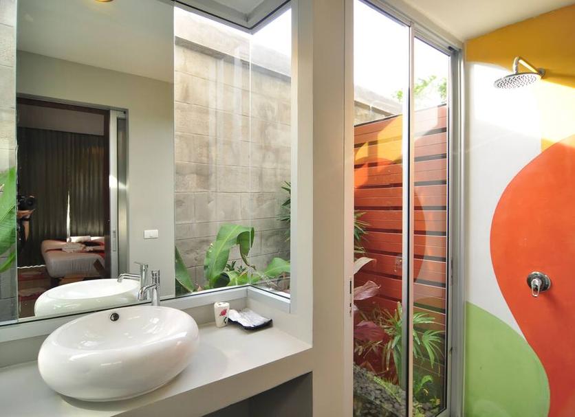 Kamar Mandi Foto