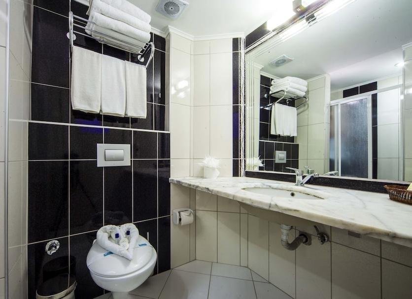 Kamar Mandi Foto