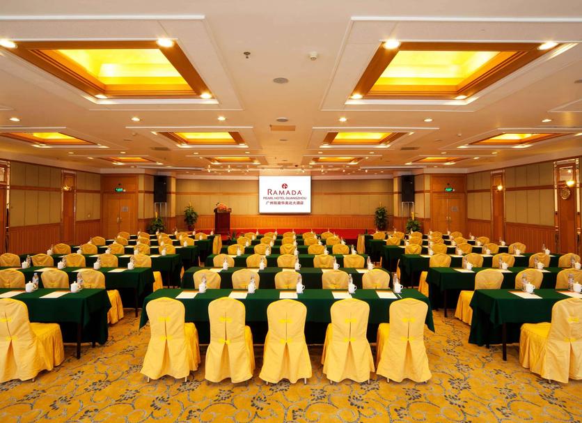 Ruang konferensi Foto