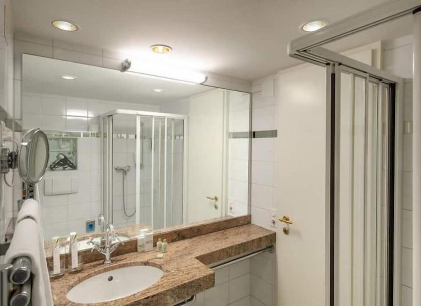 Kamar Mandi Foto