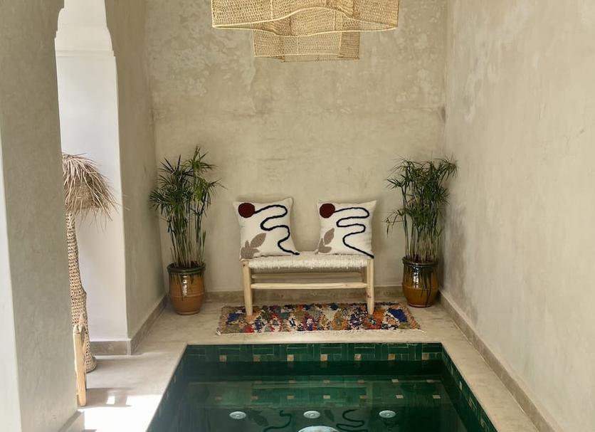 Kolam Foto
