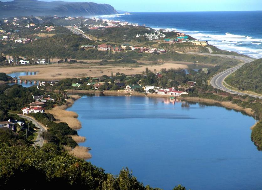 Pemandangan luar Foto