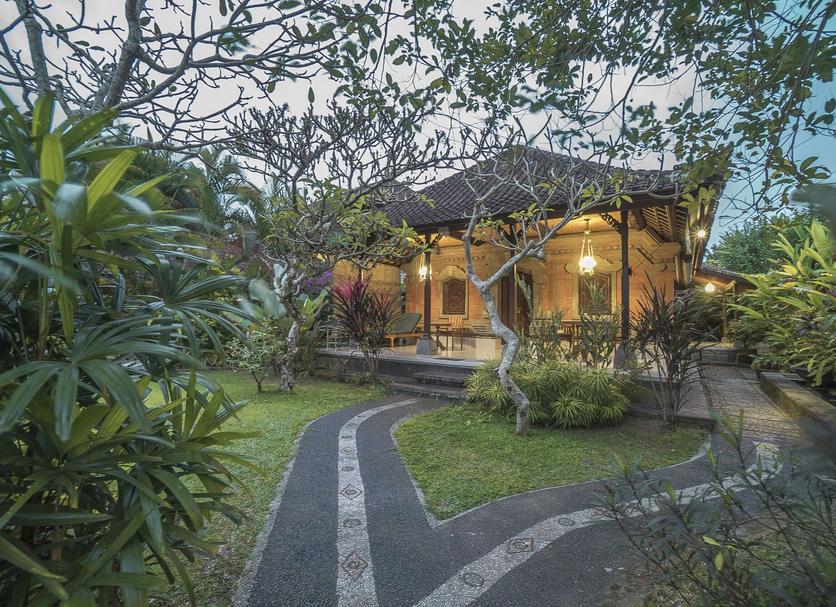 Pemandangan luar Foto