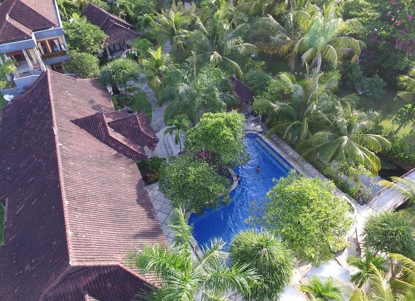 Pemandangan luar Foto