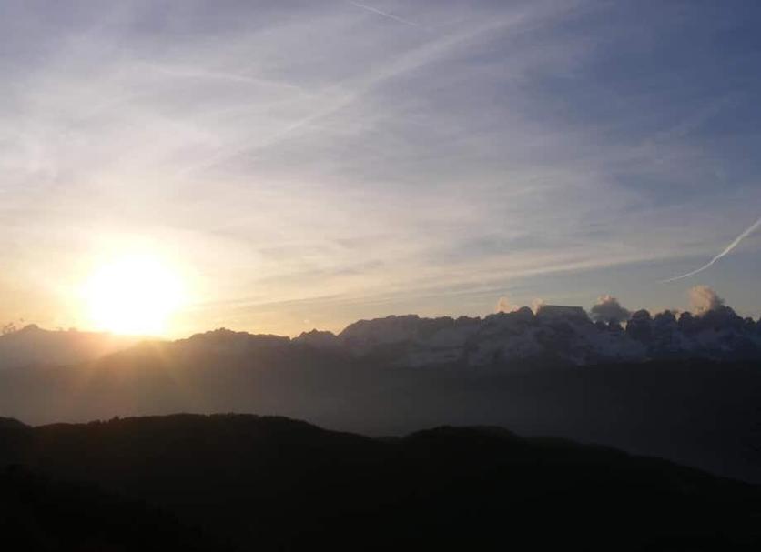 Pemandangan luar Foto