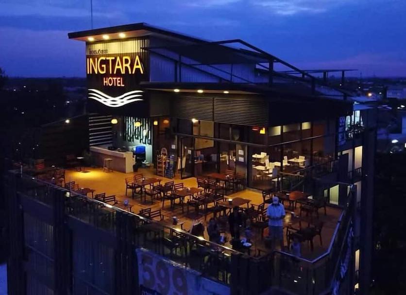Pemandangan luar Foto