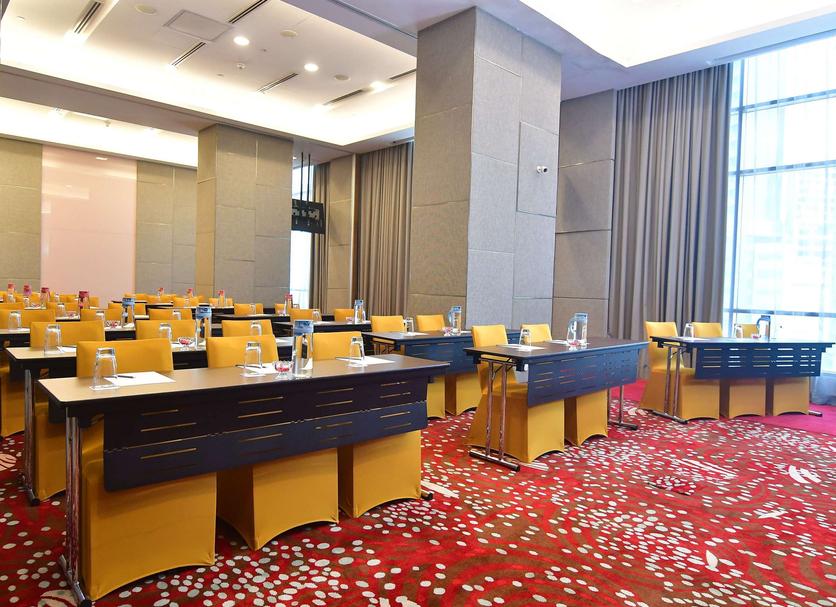 Ruang konferensi Foto