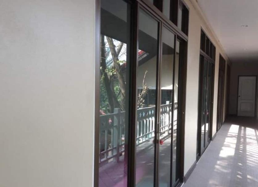 Lorong Foto