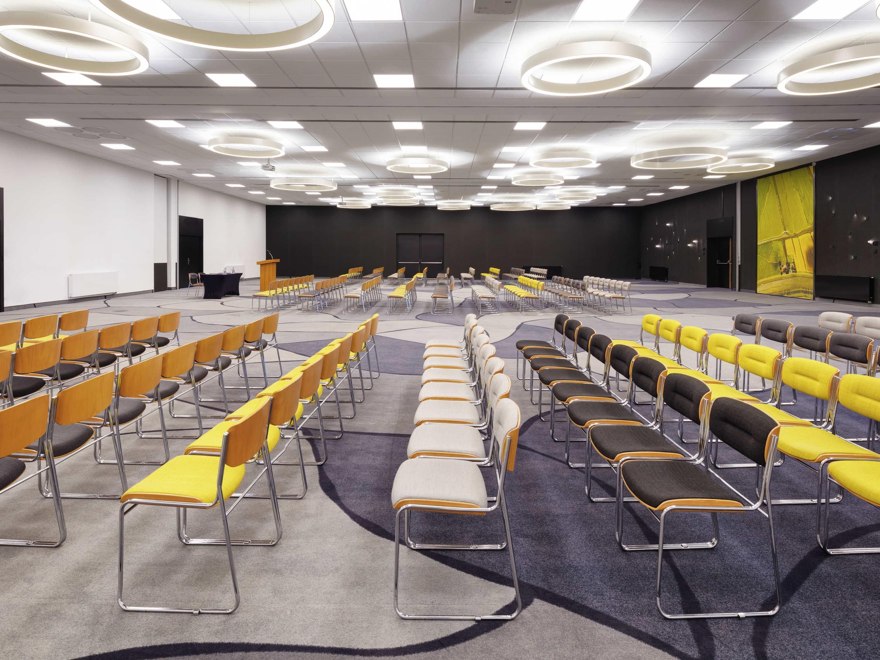 Ruang konferensi Foto