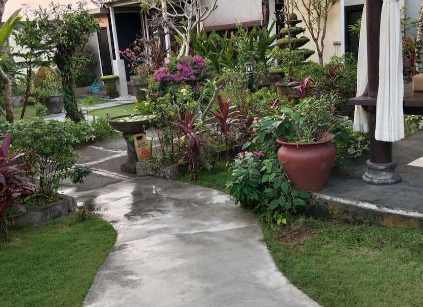 Pemandangan luar Foto