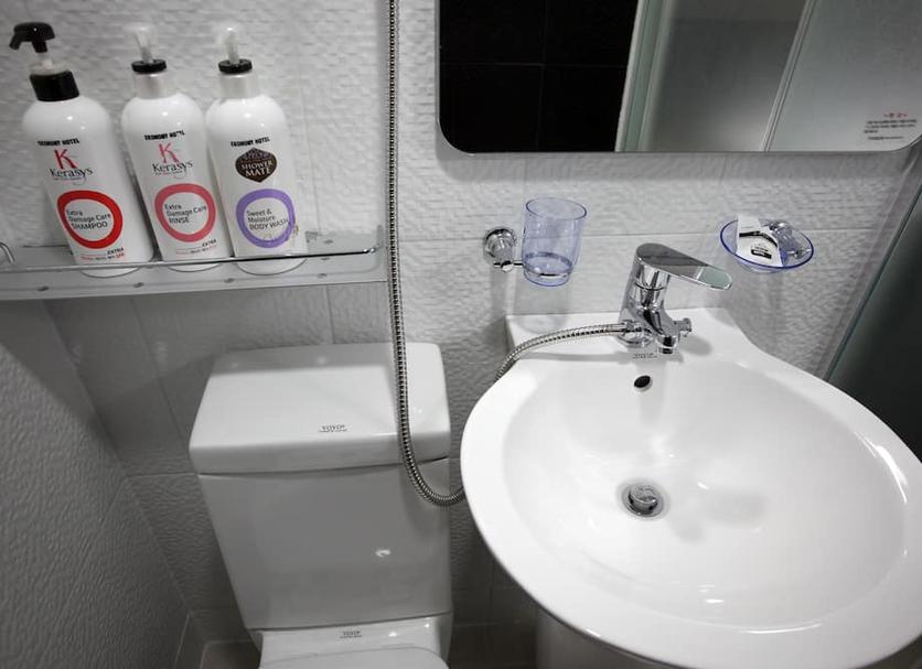 Kamar Mandi Foto