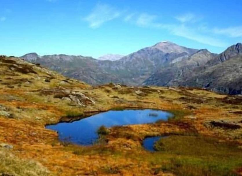 Pemandangan luar Foto