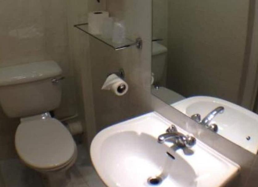 Kamar Mandi Foto