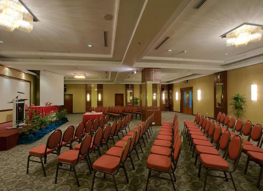 Ruang konferensi Foto