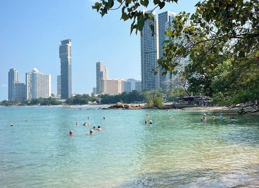 Pemandangan luar Foto