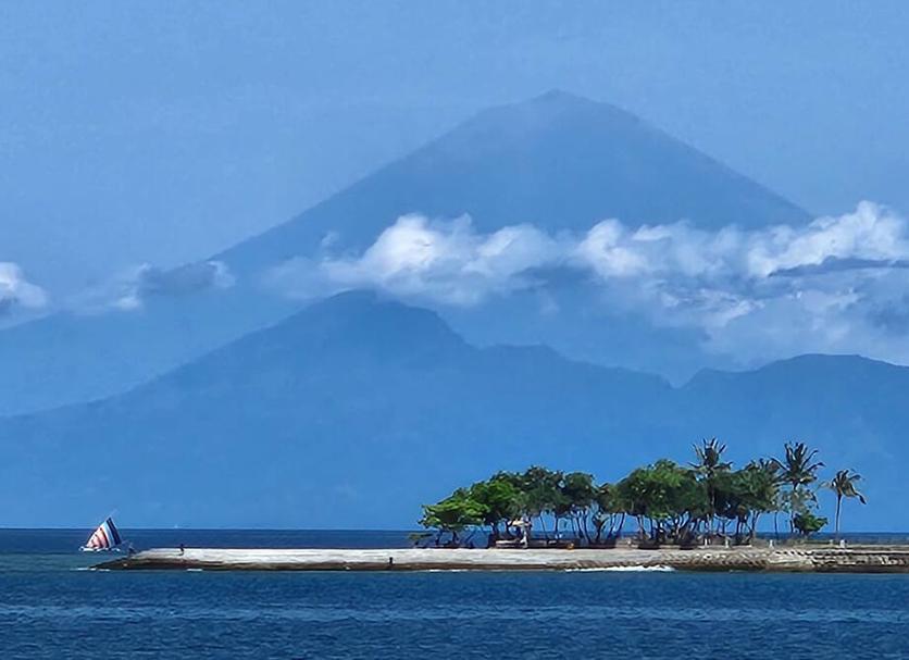Pemandangan luar Foto