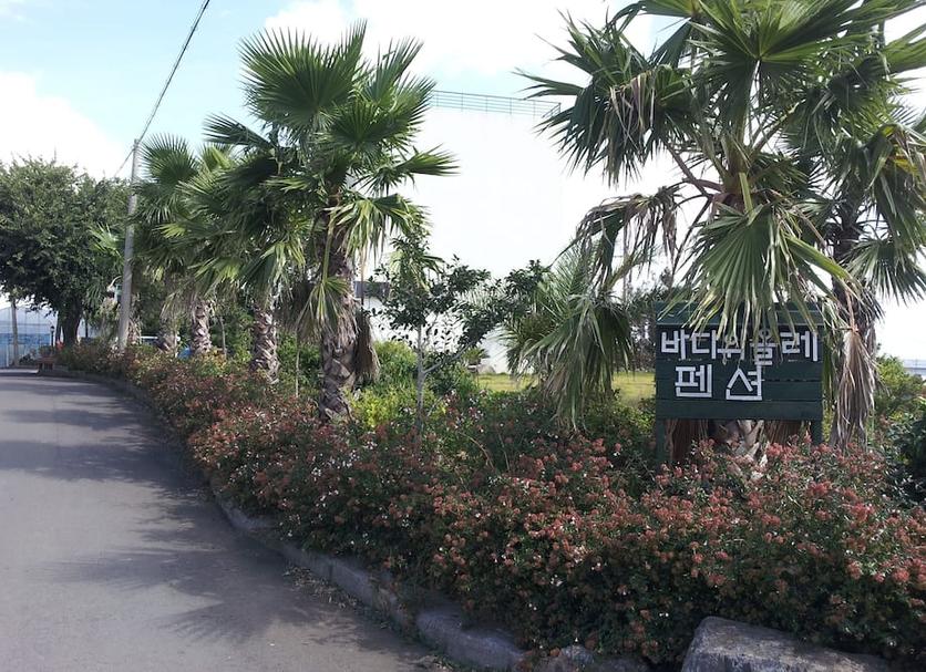 Pemandangan luar Foto