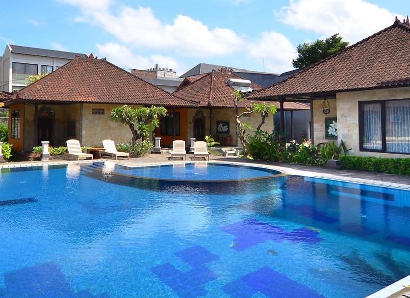 Kolam Foto