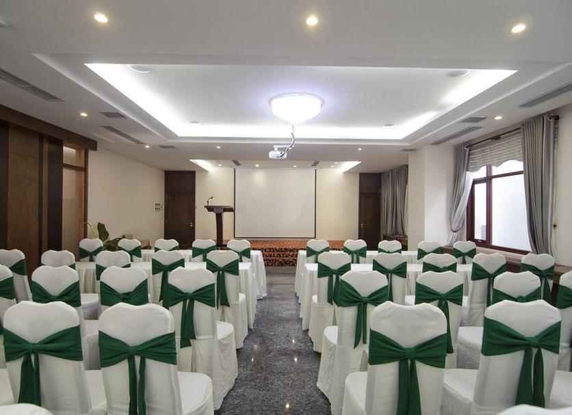 Ruang konferensi Foto