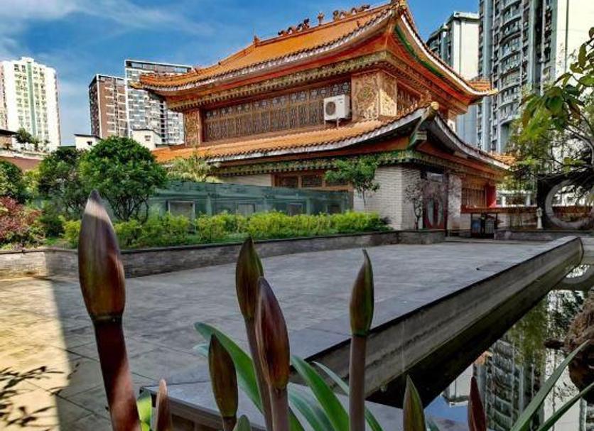 Pemandangan luar Foto