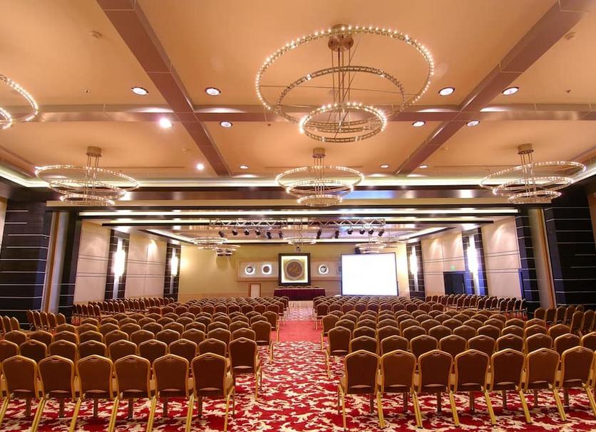 Ruang konferensi Foto