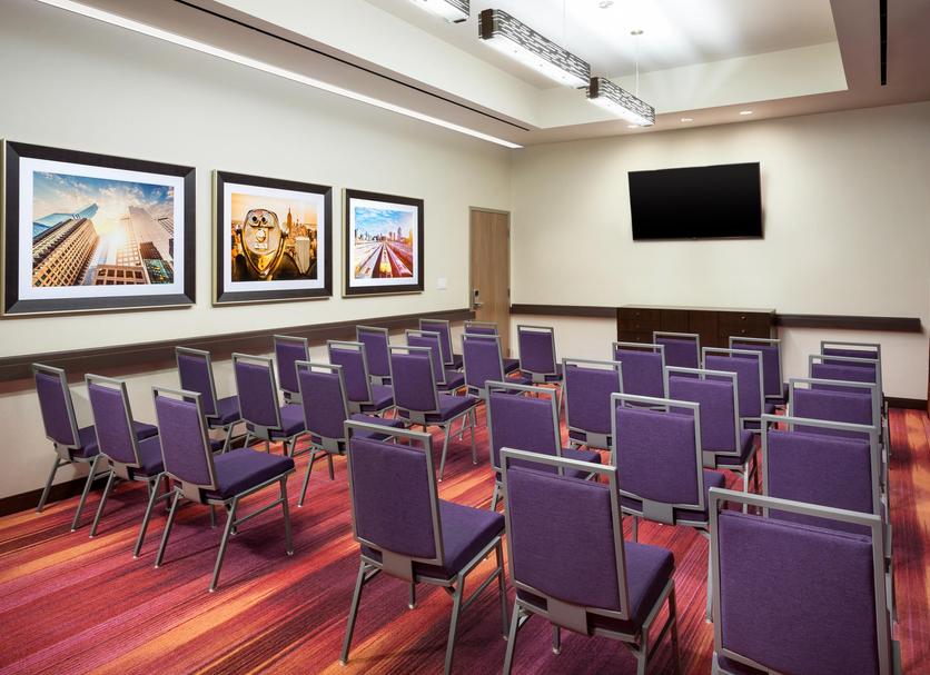 Ruang konferensi Foto