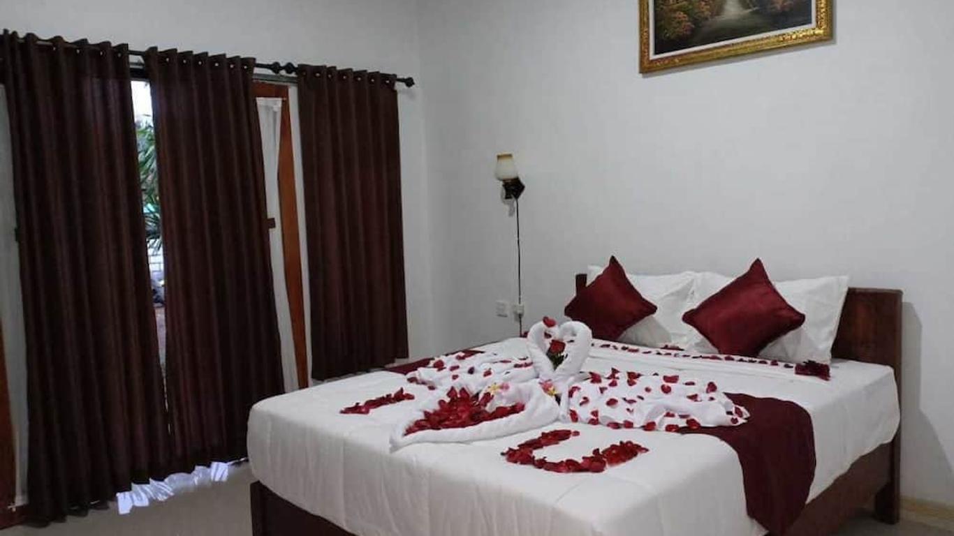 Santhi Guna Bungalow