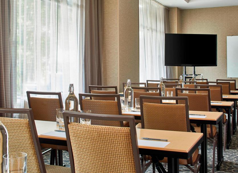 Ruang konferensi Foto