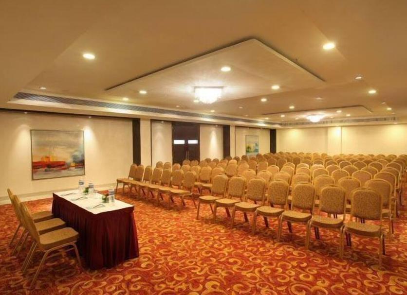 Ruang konferensi Foto