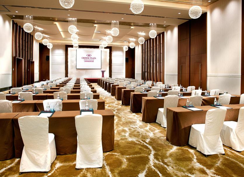 Ruang konferensi Foto