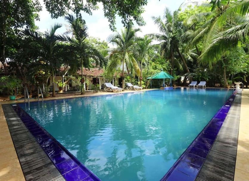 Kolam Foto