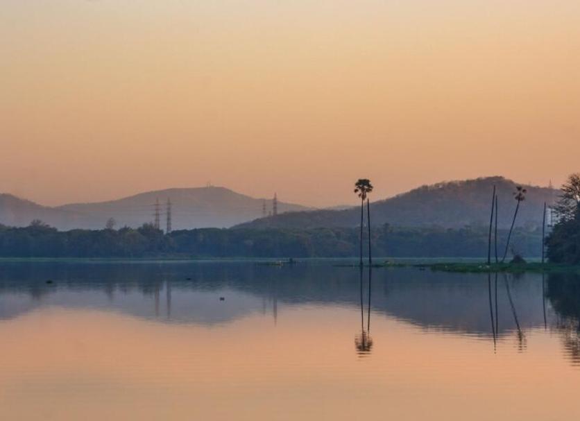 Pemandangan luar Foto