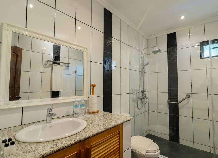 Kamar Mandi Foto