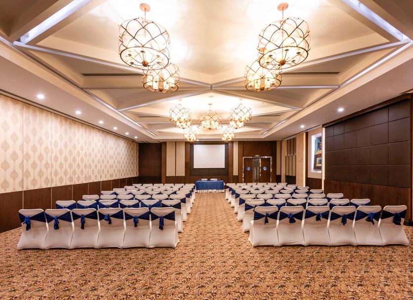 Ruang konferensi Foto